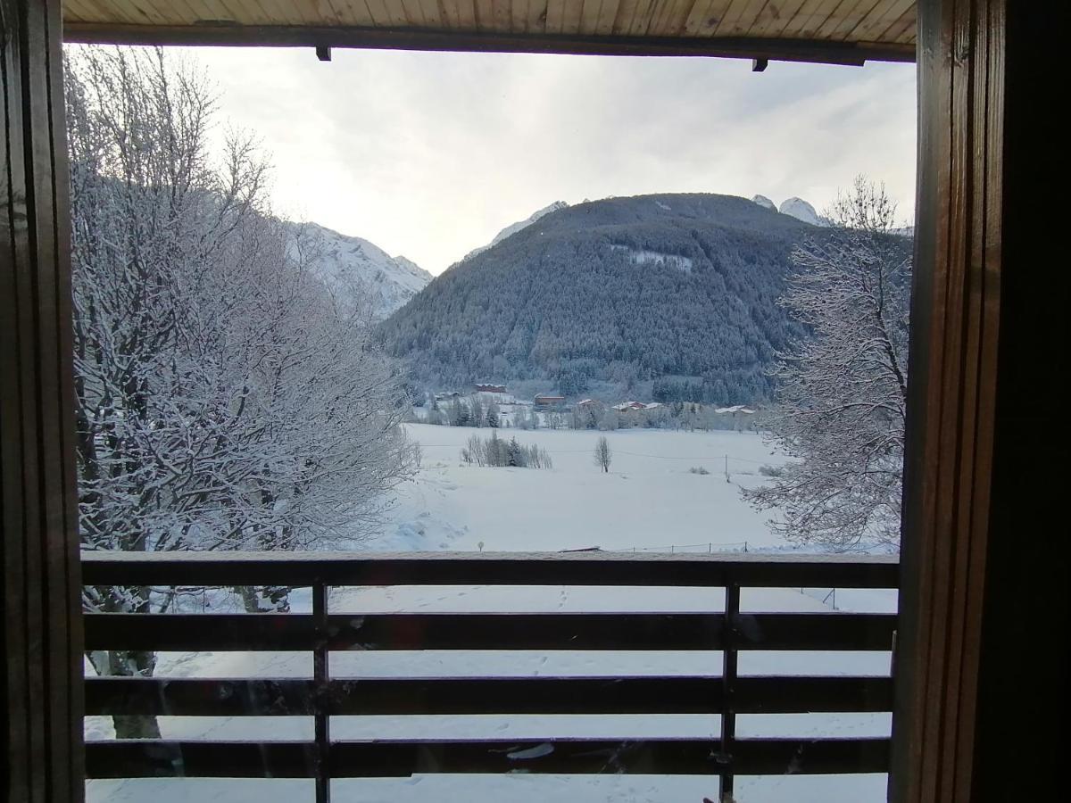 Grande Casa Di Famiglia Apartment Temu Bagian luar foto
