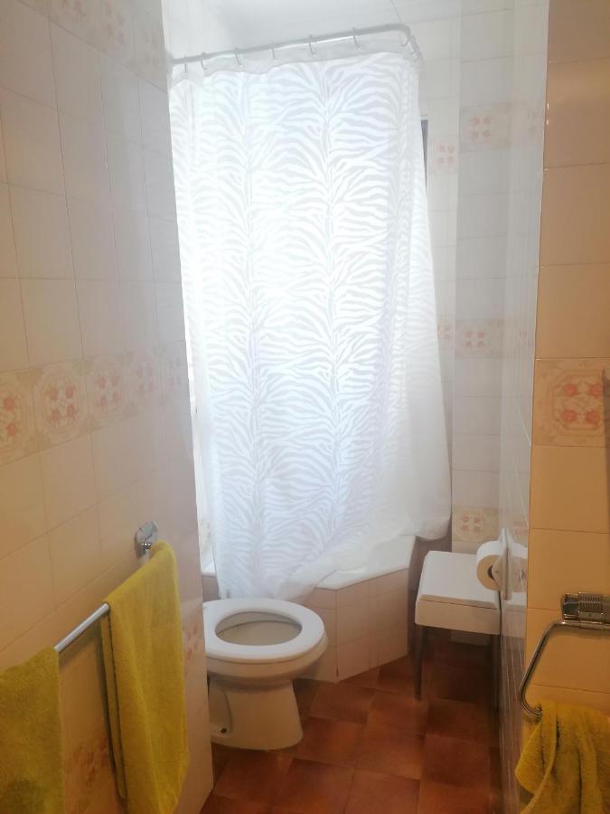 Grande Casa Di Famiglia Apartment Temu Bagian luar foto