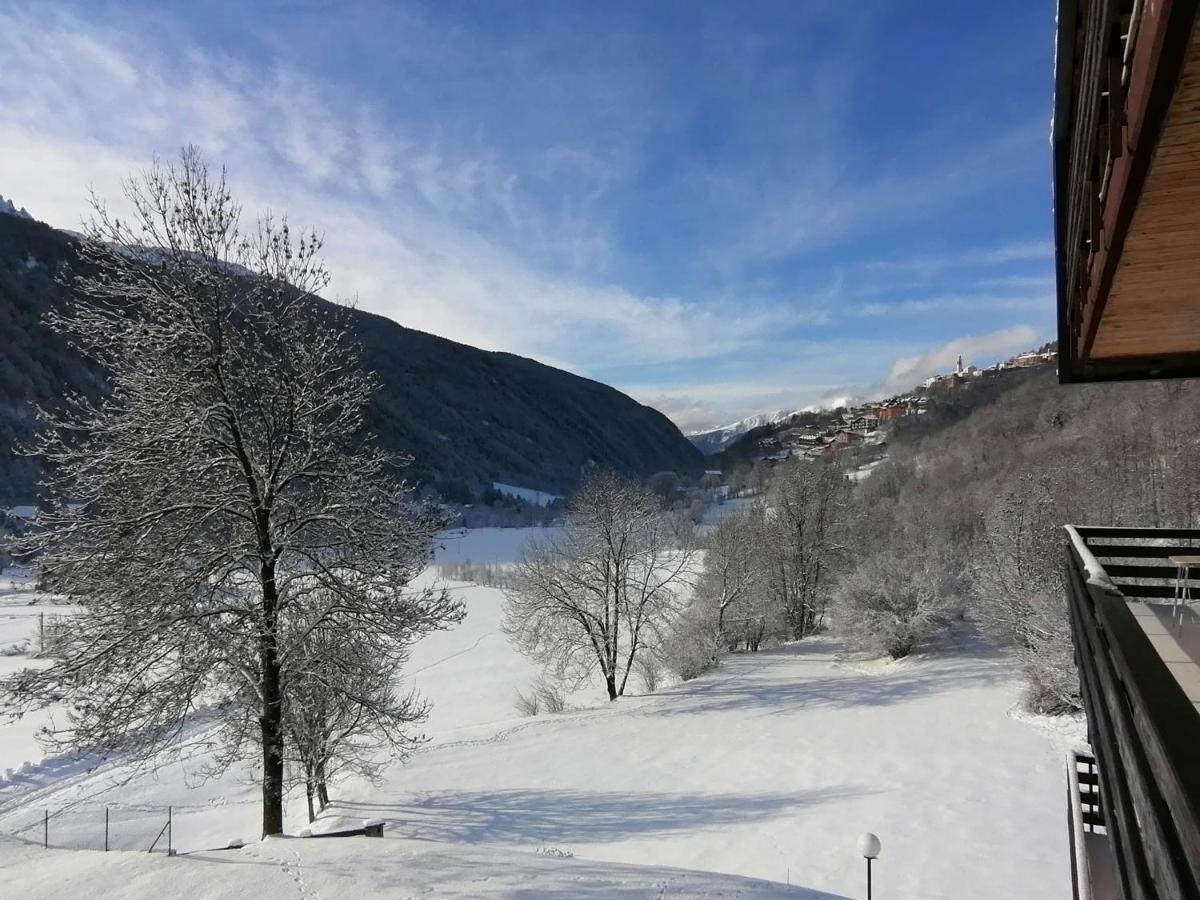 Grande Casa Di Famiglia Apartment Temu Bagian luar foto