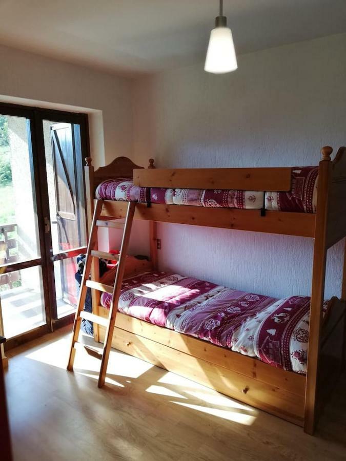 Grande Casa Di Famiglia Apartment Temu Bagian luar foto